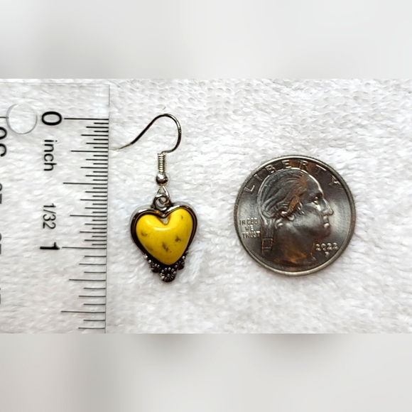Western Yellow & Silver Dangle Heart Earrings  / Pierced - Picture 5 of 6